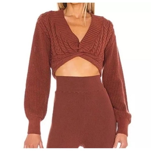 Free People Emilie Cropped Twist Front Cable Sweater Cherry Cola Red Size L - Picture 1 of 8